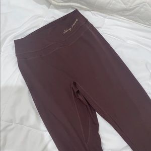 Whitney simmons gymshark leggings